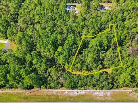110 Canoe Run, Woodbine, GA 31569
