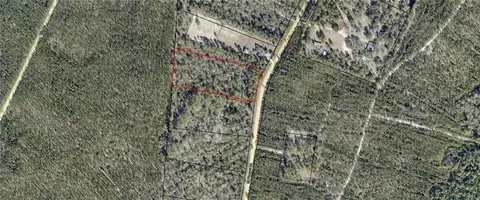 6916 Mt Pleasant Rd, Hortense, GA 31543