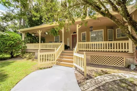 224 Sadler Cove Dr, Woodbine, GA 31569