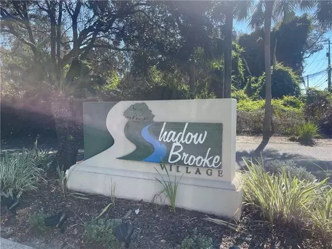 156 Shady Brook Cir #101, Saint Simons Island, GA 31522