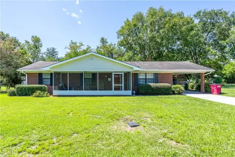 129 Blackbear Dr, Blackshear, GA 31516