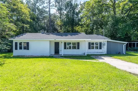 2706 Alice St, Waycross, GA 31501