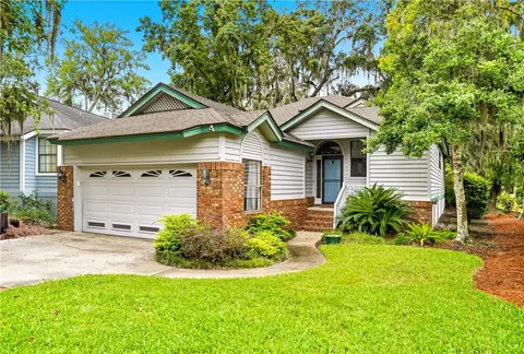 4 Bay Tree Ct W, Saint Simons Island, GA 31522