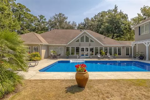 133 Hampton Point Dr, Saint Simons Island, GA 31522