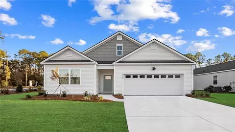 1035 Lakes Blvd, Brunswick, GA 31525