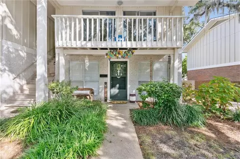 800 Mallery St #J-89, Saint Simons Island, GA 31522