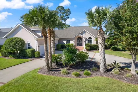 175 Harbor Pointe Dr, Brunswick, GA 31523