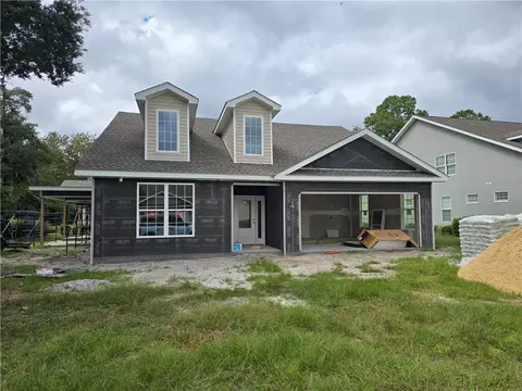 501 Waterstone Cir, Brunswick, GA 31525