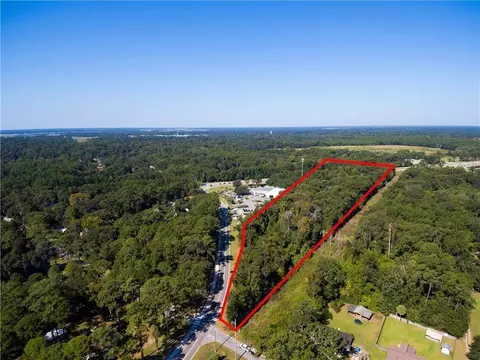 375 Chapel Crossing Rd, Brunswick, GA 31525