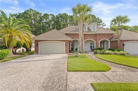 104 Fox Run Dr, Brunswick, GA 31525