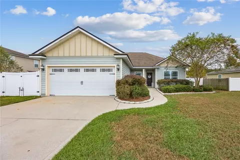 103 Paradise Ct, Kingsland, GA 31548