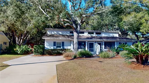 854 N Beachview Dr #A, Jekyll Island, GA 31527