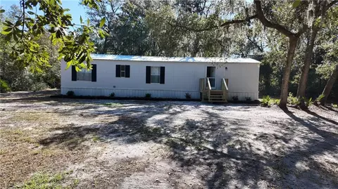 227 Fred Ave, Waynesville, GA 31566