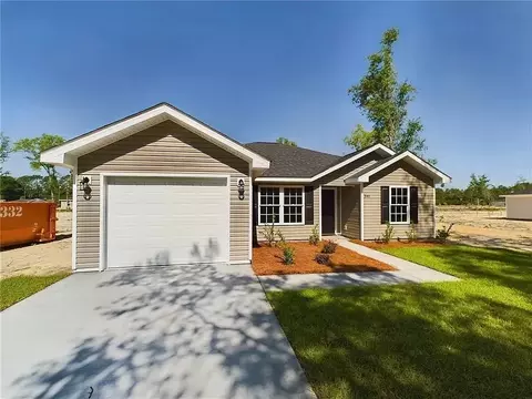 294 Pine Ridge Rd, Jesup, GA 31545