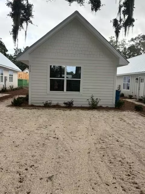 315 Palmetto St, Saint Simons Island, GA 31522