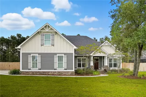 212 Belmont Cir, Brunswick, GA 31525