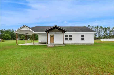 6343 Sun Dell Cir, Blackshear, GA 31516