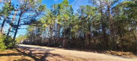 82 Floyd Dr, Townsend, GA 31331