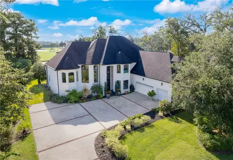 383 Oak Grove Island Dr, Brunswick, GA 31523