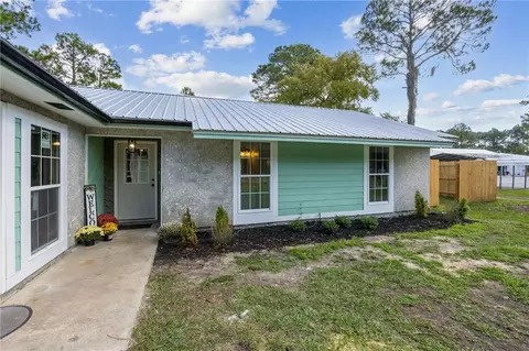 691 Douglas Dr #B, Saint Marys, GA 31558