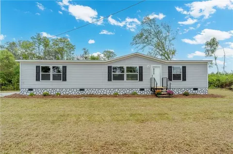 6282 Riverside Rd, Nahunta, GA 31553