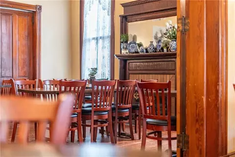 Dining - 622 E Main St, Blackshear, GA 31516 photo 1 of 9