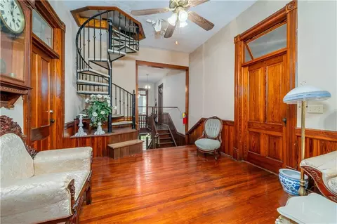 Entry Way - 622 E Main St, Blackshear, GA 31516 photo 1 of 9
