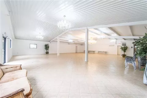 Other - 622 E Main St, Blackshear, GA 31516 photo 11 of 21