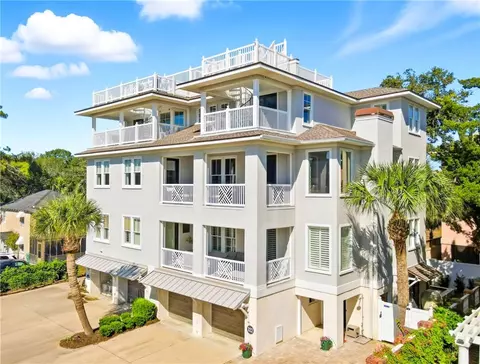 322 Fifth St, Saint Simons Island, GA 31522