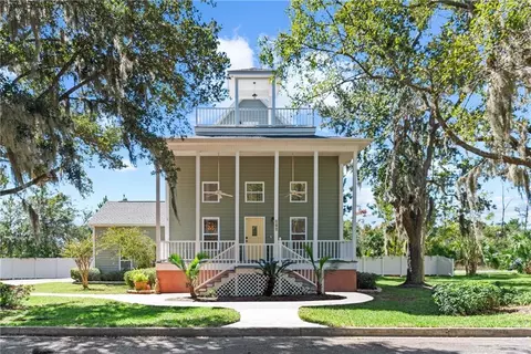 127 Chelsea Pl, Saint Marys, GA 31558