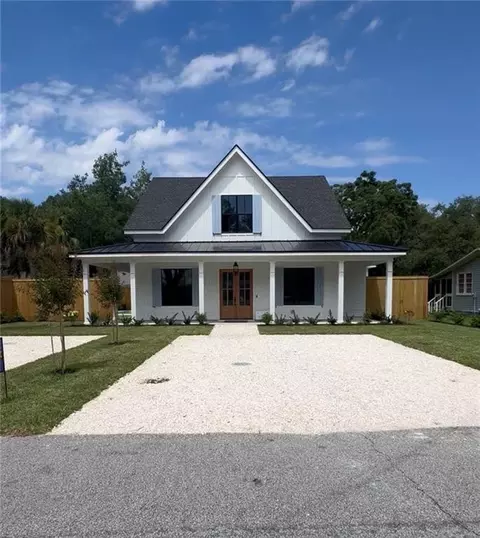 1912 First Ave, Saint Simons Island, GA 31522