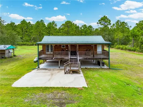 140 Deerwood Creek Est Rd, Waverly, GA 31565