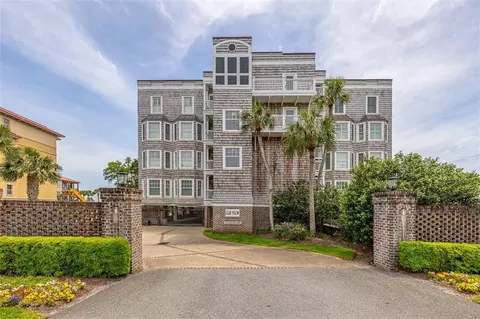 744 Ocean Blvd #202, Saint Simons Island, GA 31522