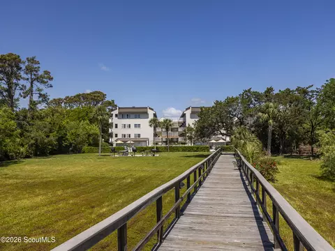 1524 Wood Ave #314, Saint Simons Island, GA 31522
