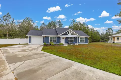 1602 Ashantilly Dr, Darien, GA 31305