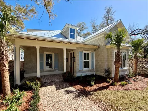 1604 Bruce Dr, Saint Simons Island, GA 31522