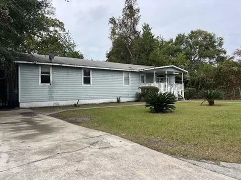 2623 Johnston St, Brunswick, GA 31520