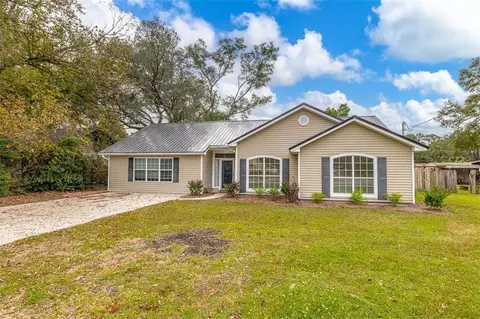 210 Glen Meadows Cir, Brunswick, GA 31523