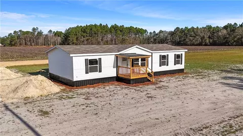 236 Three C Rd, Jesup, GA 31545