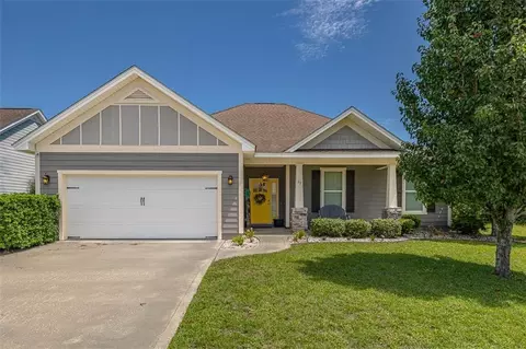 29 Autumns Wood Dr, Brunswick, GA 31525