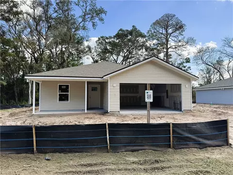 405 Old Mill Dr, Saint Marys, GA 31558