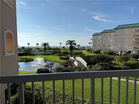 1400 Ocean Blvd #111, Saint Simons Island, GA 31522