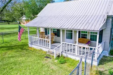 1013 E Waring St, Waycross, GA 31501