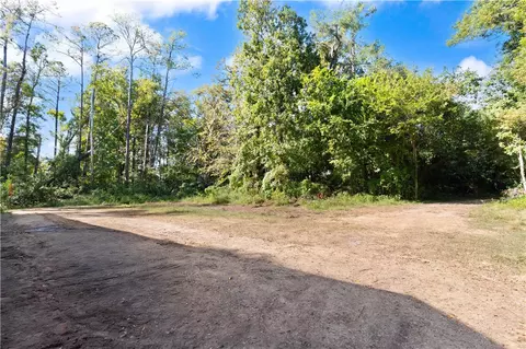 108 Rosa Dorsey Ln, Saint Simons Island, GA 31522