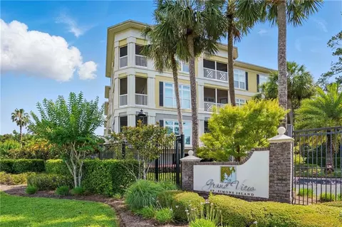 1207 Grand View Dr, Saint Simons Island, GA 31522
