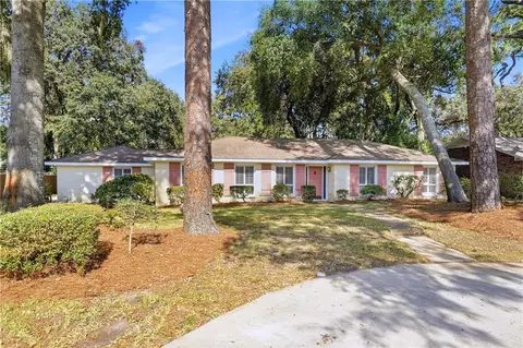 302 Wymberly Rd, Saint Simons Island, GA 31522