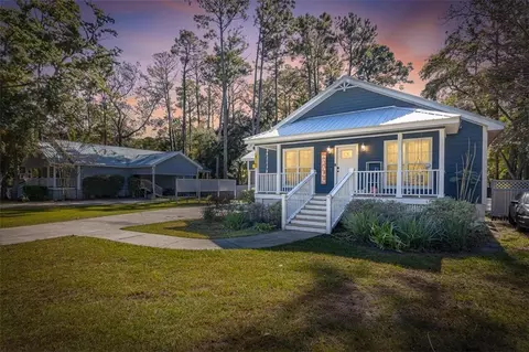 141 Manoe Rd, Brunswick, GA 31523