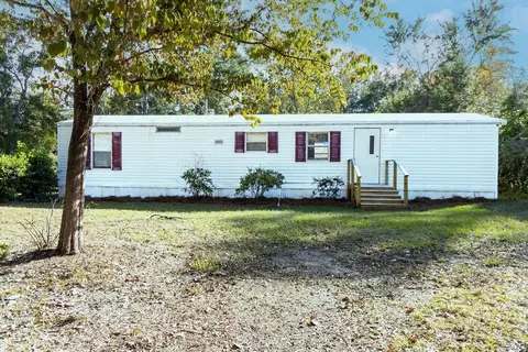 629 Sierra Rd, Jesup, GA 31545