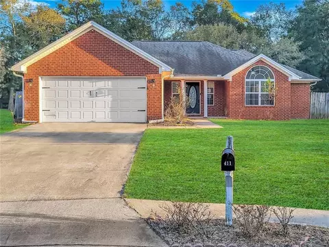 411 Oak Ln, Rincon, GA 31326
