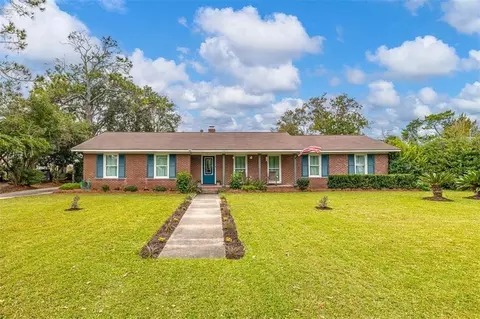 4030 Riverside Dr, Brunswick, GA 31520